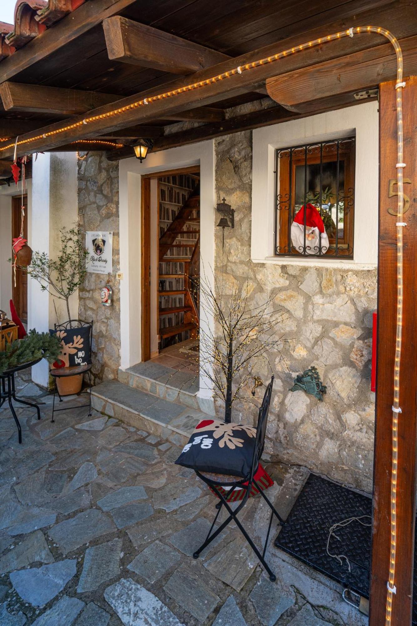Rock Dandy Deluxe In - Delphi, Sauna, Prv Parking, Amazing View Chalet Arachova