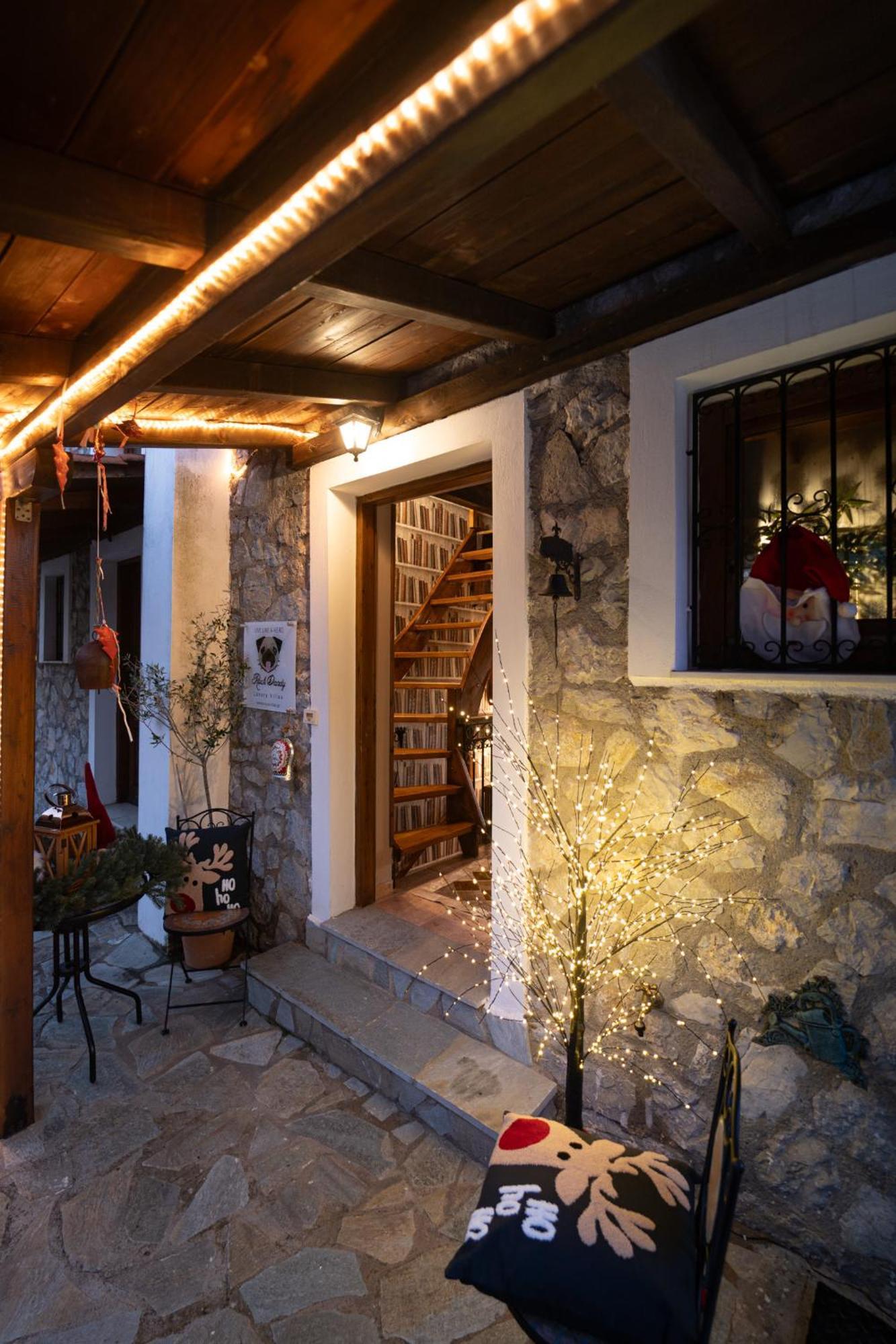 Rock Dandy Deluxe In - Delphi, Sauna, Prv Parking, Amazing View Chalet